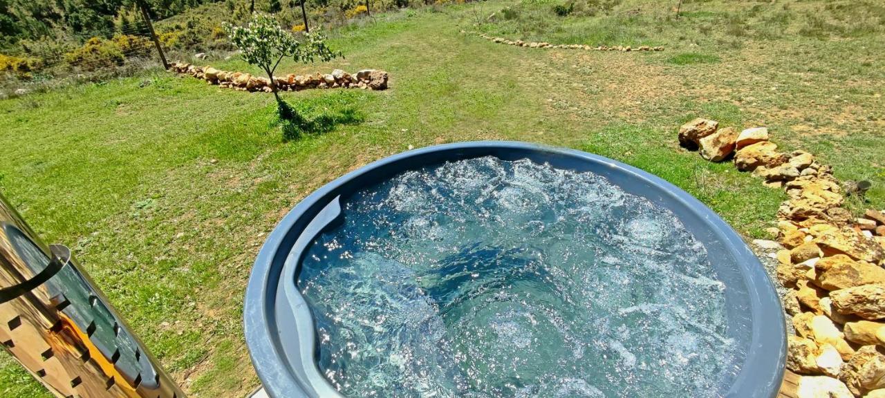 Almuñécar Esencia Lodge - Luxurious Off-Grid Cabin Retreat מראה חיצוני תמונה